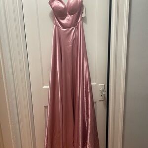 Never worn Sherri Hill prom dress